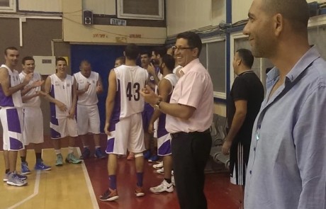 בלוף או ספורט: האם קבוצת הכדורסל בצפת היא תוצר של ברירת מחדל שנועדה לרצות את החילונים?