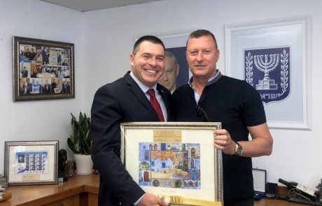 אוחנה מתכנן מהפכת חינוך בצפת:"לא מוכן שתלמידים ילמדו בתנאים ירודים"