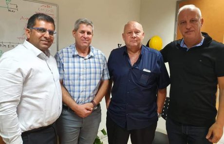 ח"כ אופיר סופר הגיע לפגישת עבודה בפארק התעשייה דלתון