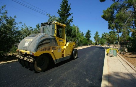 הושלמו העבודות לשדרוג תשתיות כבישים והמדרכות בכרם בן זמרה
