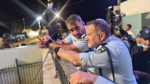 המפכל קובי שבתאי ושמעון לביא באסון מירון